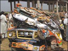 bus accident Tarbela ghazi